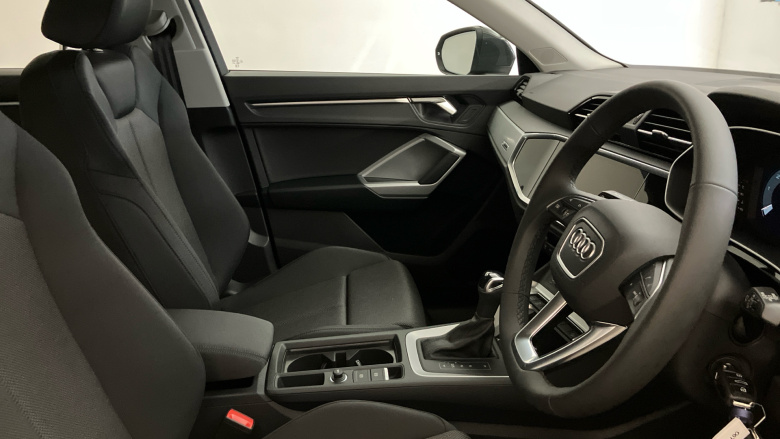 Audi Q3 35 TDI Sport 5dr S Tronic Diesel Estate